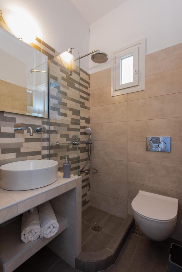 Theodora Rooms Kamares  ภายนอก รูปภาพ