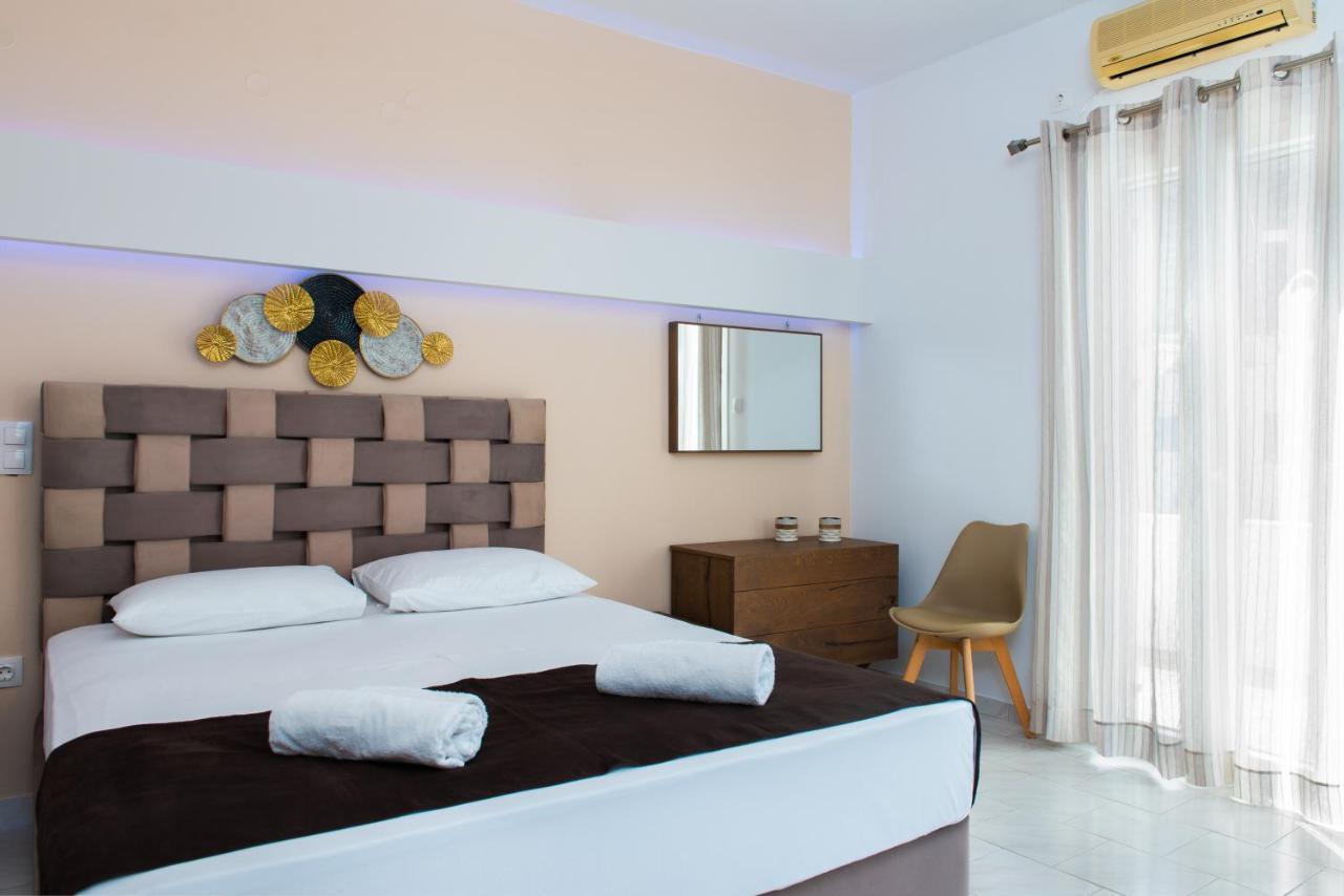 Theodora Rooms Kamares  ภายนอก รูปภาพ