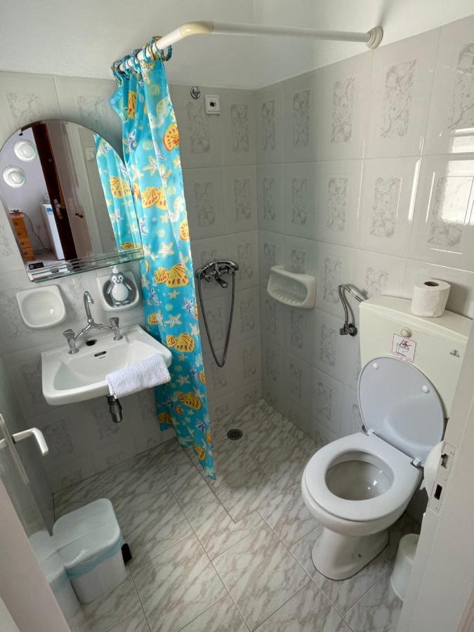 Theodora Rooms Kamares  ภายนอก รูปภาพ