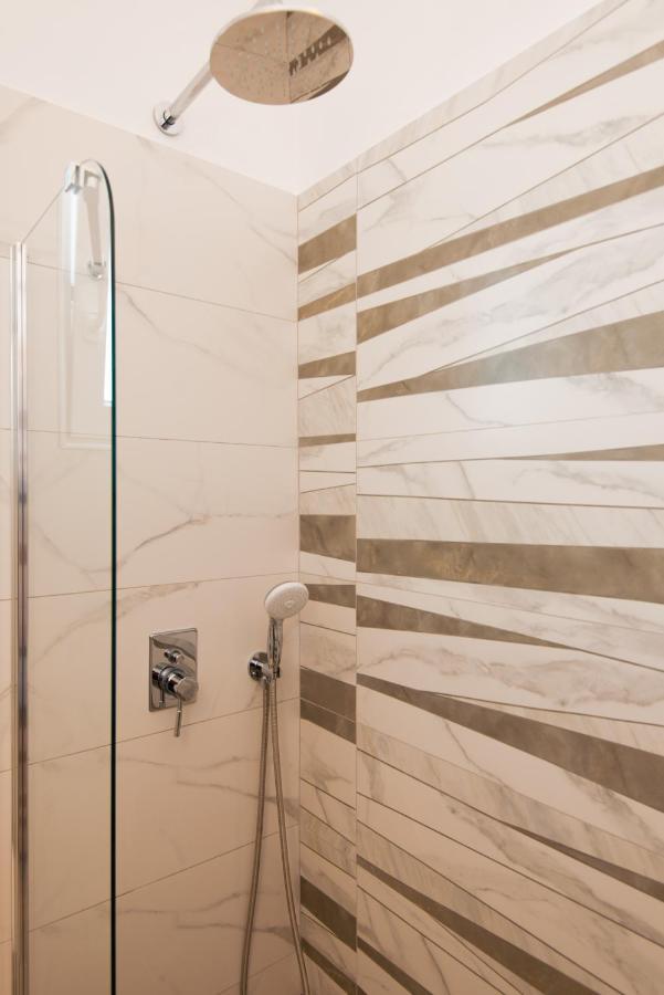 Theodora Rooms Kamares  ภายนอก รูปภาพ