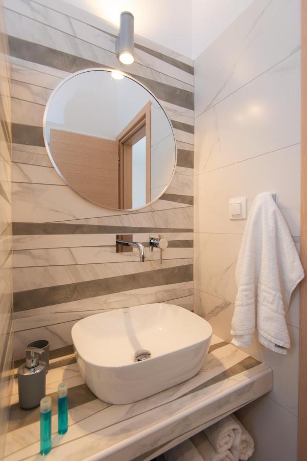 Theodora Rooms Kamares  ภายนอก รูปภาพ