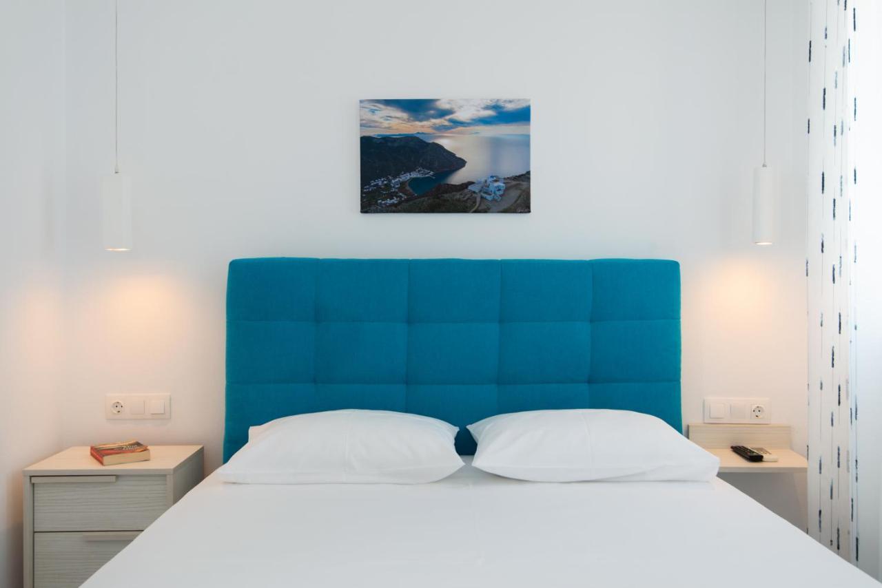 Theodora Rooms Kamares  ภายนอก รูปภาพ